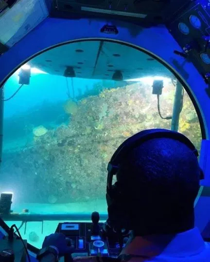 Submarine Night Dive